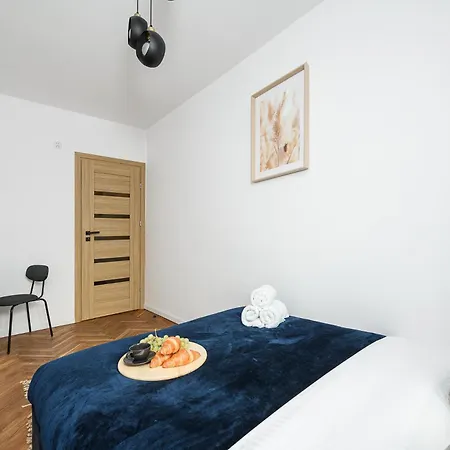 Appartement Lumina 2-room Near The Old Town Warschau