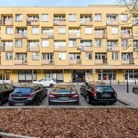 Lumina 2-room Near The Old Town Apartmán *