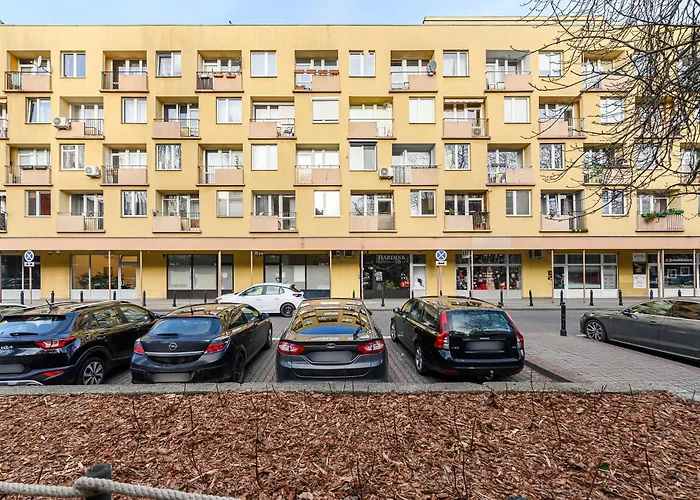 Lumina 2-room Near The Old Town Apartmán *