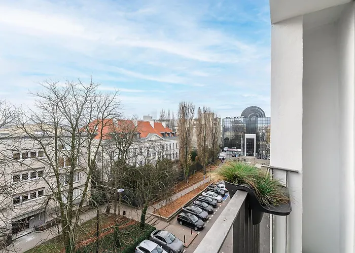 Lumina 2-room Near The Old Town